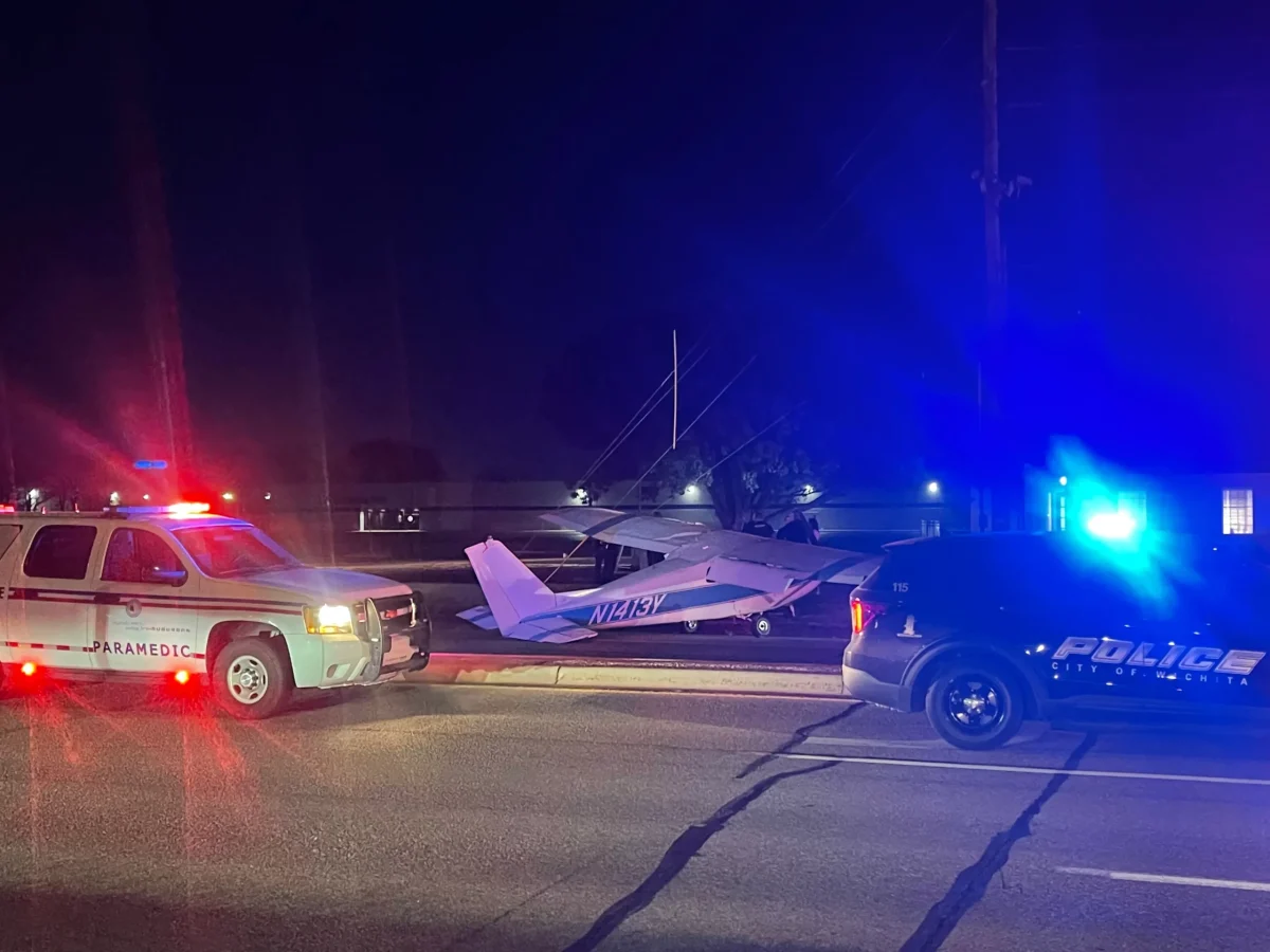 Small plane makes emergency landing near Towne West Mall