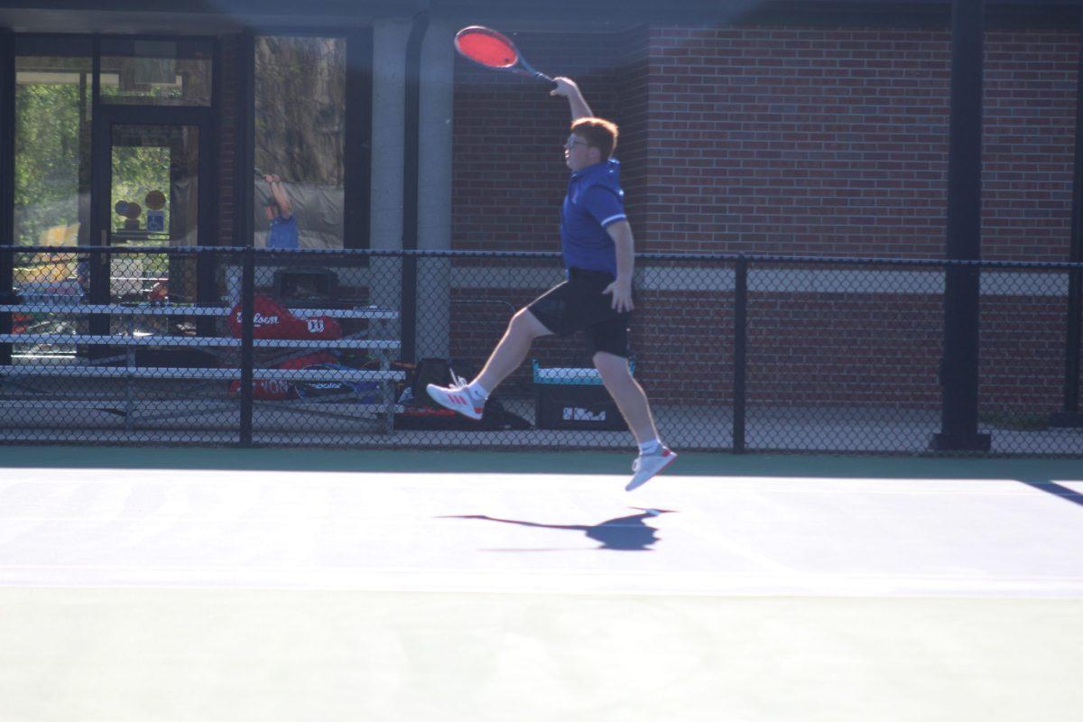 Carter DeFever during the 2019 boy's tennis season