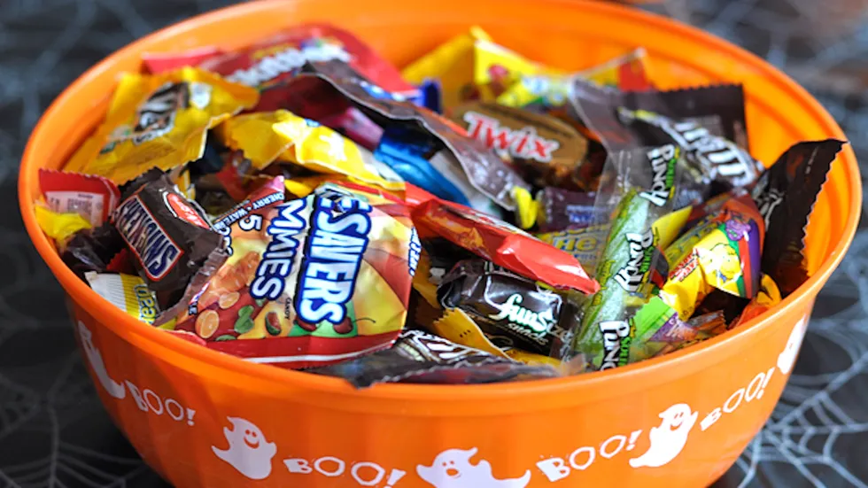 What candies do students at South prefer on Halloween?